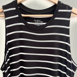 Time and True  TShirt dress XXL